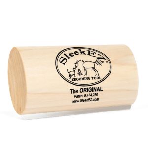 SleekEZ Dog Brush for Shedding | Pa...